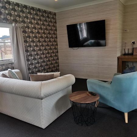 Lavalla Estate Guest House Tuakau Екстериор снимка